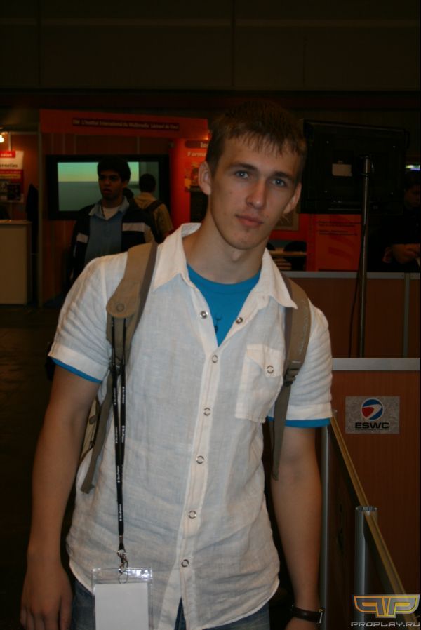 ��� � ��