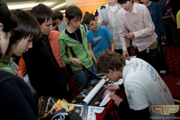 ��������-����