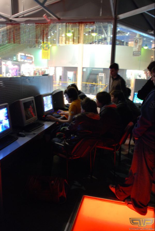 GANGSTERS � ������