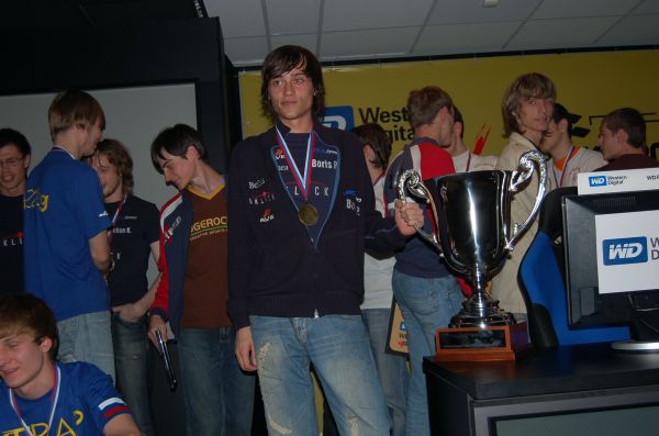 ���� ������� ������� �����.....