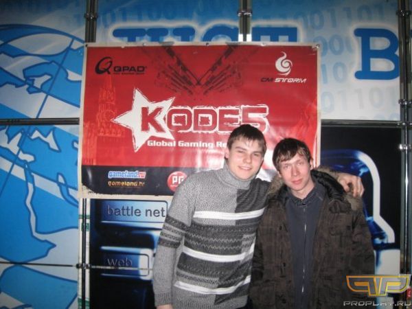 htrc � NIKE �� VIST