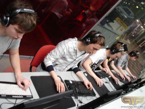 ��� DTS.Chatrix