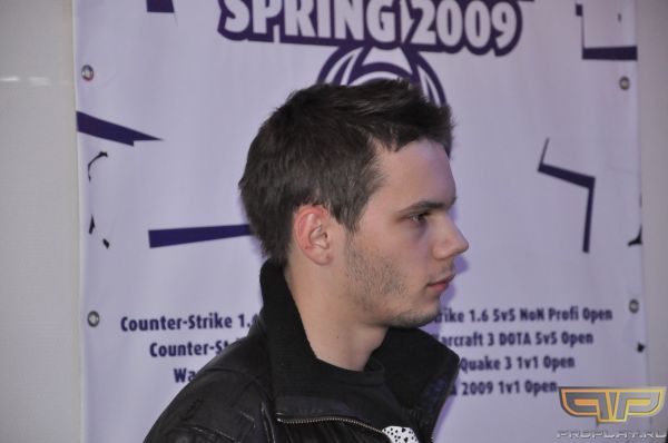 diNGo �� ���� �������� ASUS'a