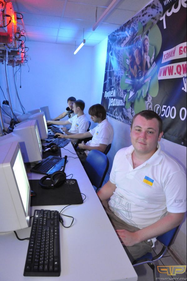 Edward � DTS.chatrix.