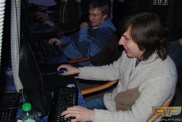 ���� ������ �� ����� Xom'�