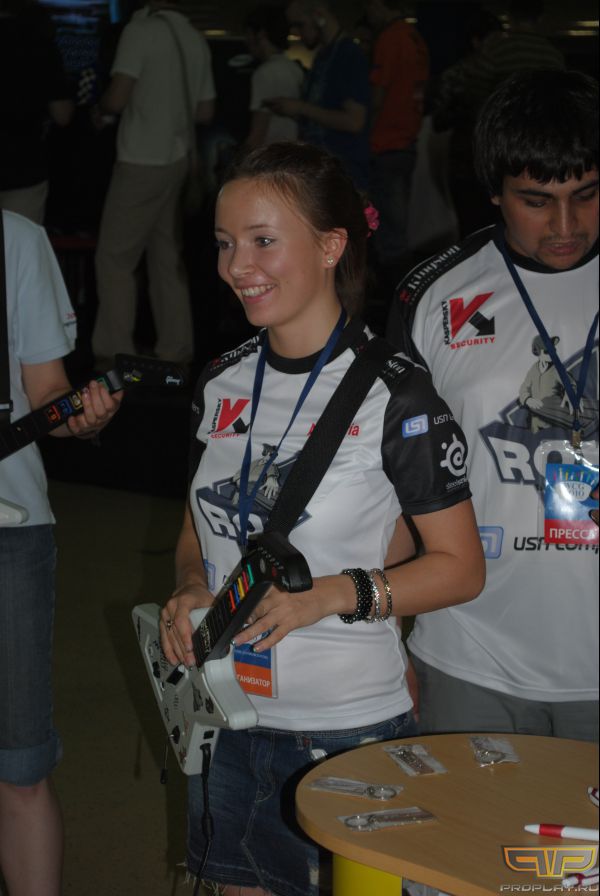 �������-����������