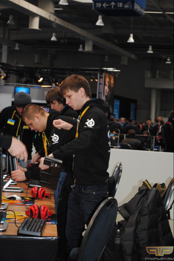 Markellof ������������