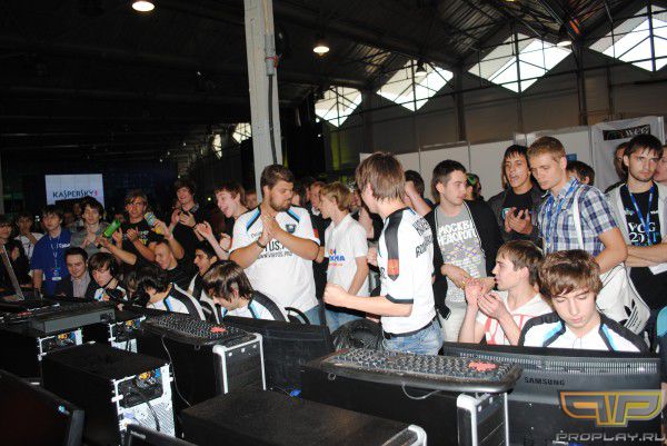 ����� �������� ���� ������� � ����� �� ����������� ������ �����