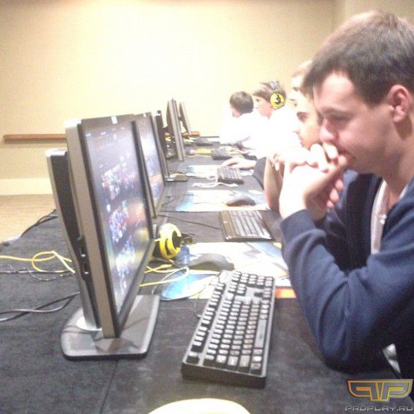 Na`Vi ����� ����� � MUFC (instagram.com/#dota2ti)