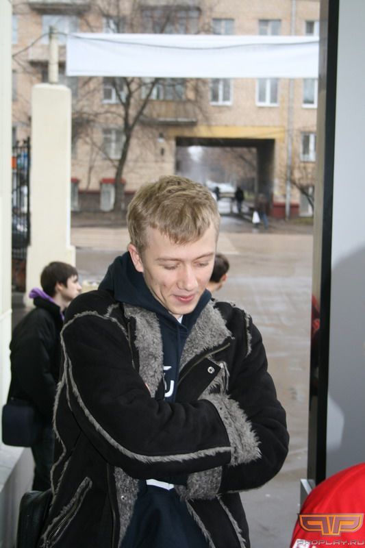 ��� � ����� � 4Game