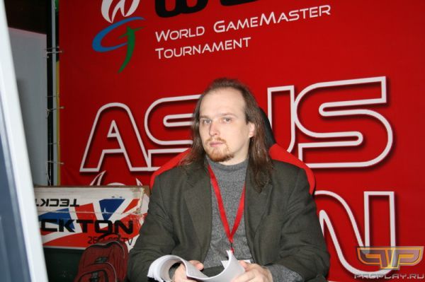 ������ ����� ������ ����� U