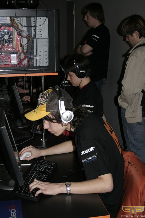 eXplosive ������