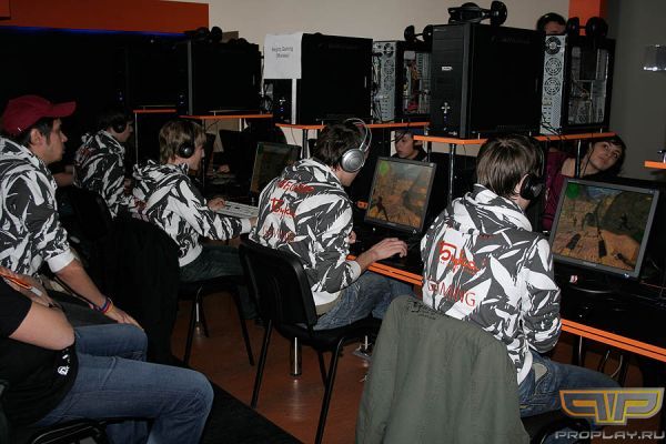 ��� ��� hooch � ��.